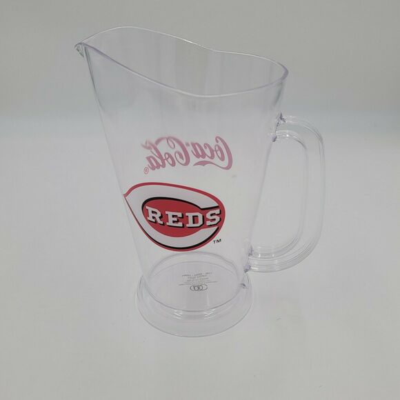 Cincinnati Reds 60oz Vintage Plastic Coca-Cola Pitcher Baseball Man Cave Ohio - Picture 1 of 3